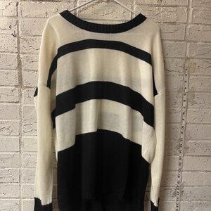 AGB XL Striped Sweater Black White Acrylic Button Back Lightweight Top
